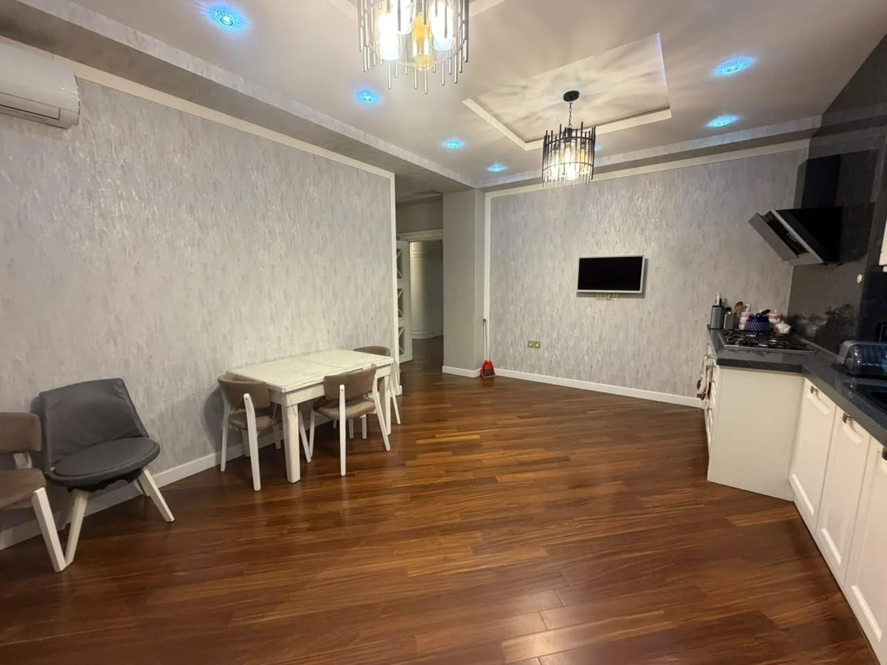 Kirayə 4 otaqlı Mənzil 205 m² Xətai r. Şah İsmayıl Xətai m. – şəkil 4