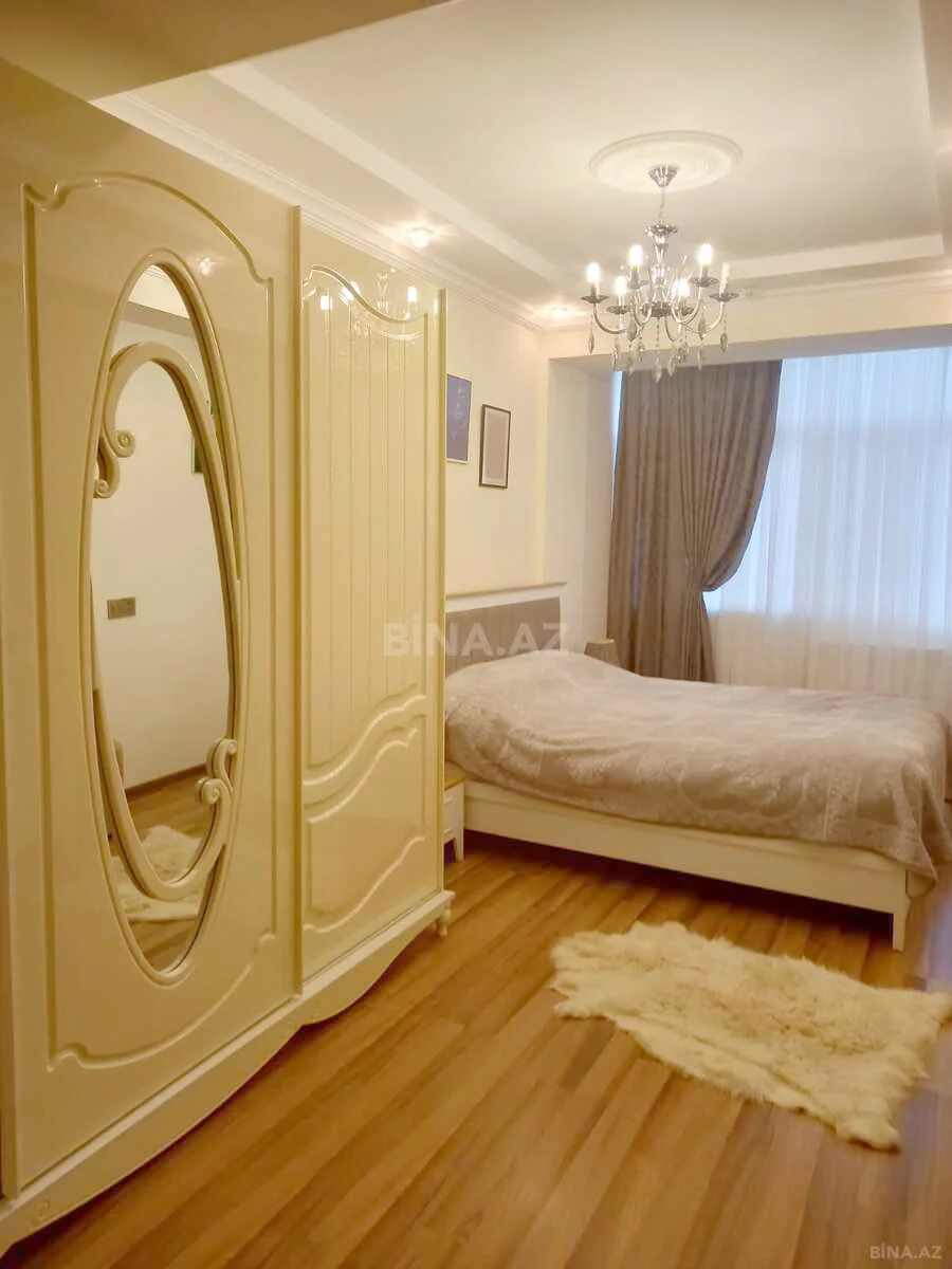 Satılır 2 otaqlı Mənzil 77 m² Abşeron r.