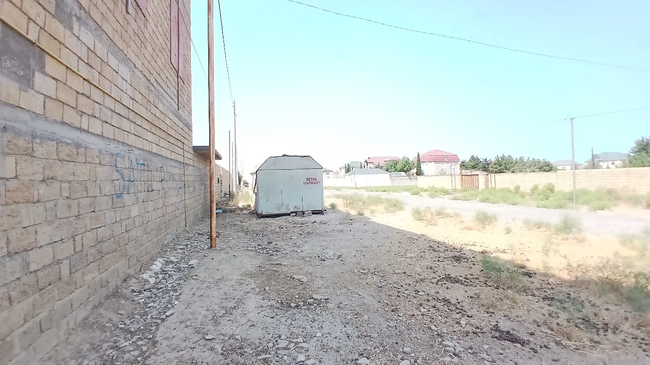 Satılır 8 otaqlı Həyət evi / Bağ evi 375 m² Abşeron r.
