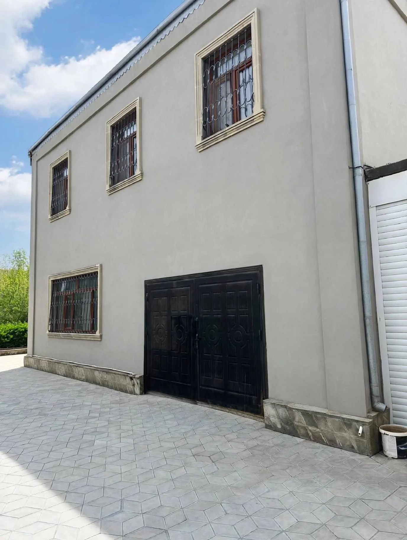 Satılır 9 otaqlı Həyət evi / Bağ evi 310 m² Binəqədi r.