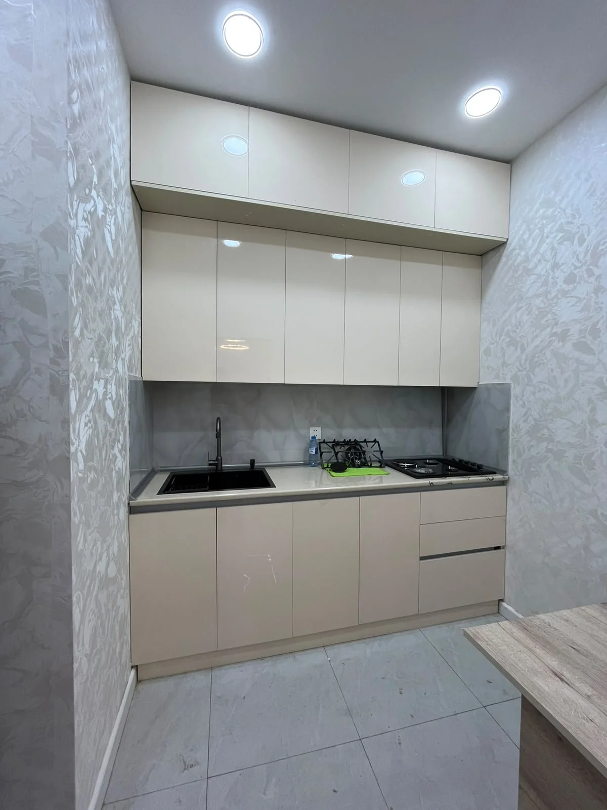 Kirayə 2 otaqlı Mənzil 80 m² Nərimanov r. Gənclik m. – şəkil 3