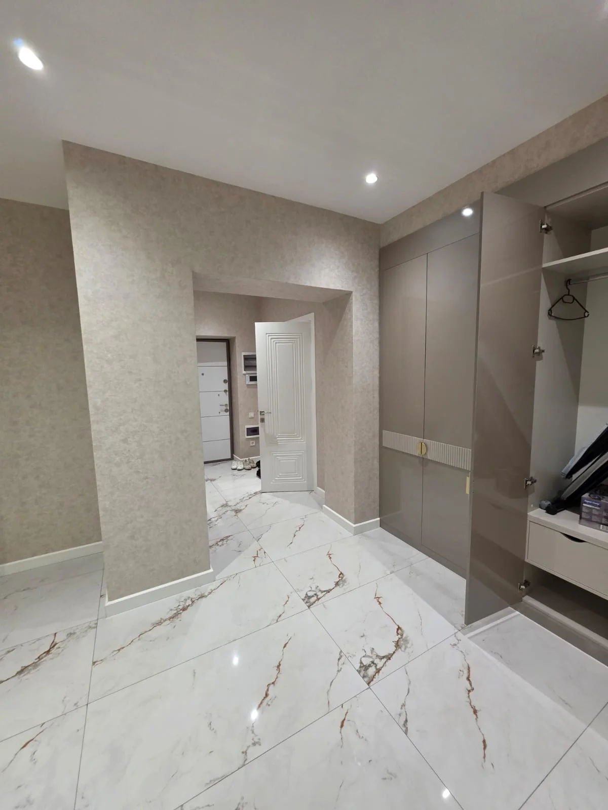 Kirayə 3 otaqlı Mənzil 146 m² Bakı – şəkil 18