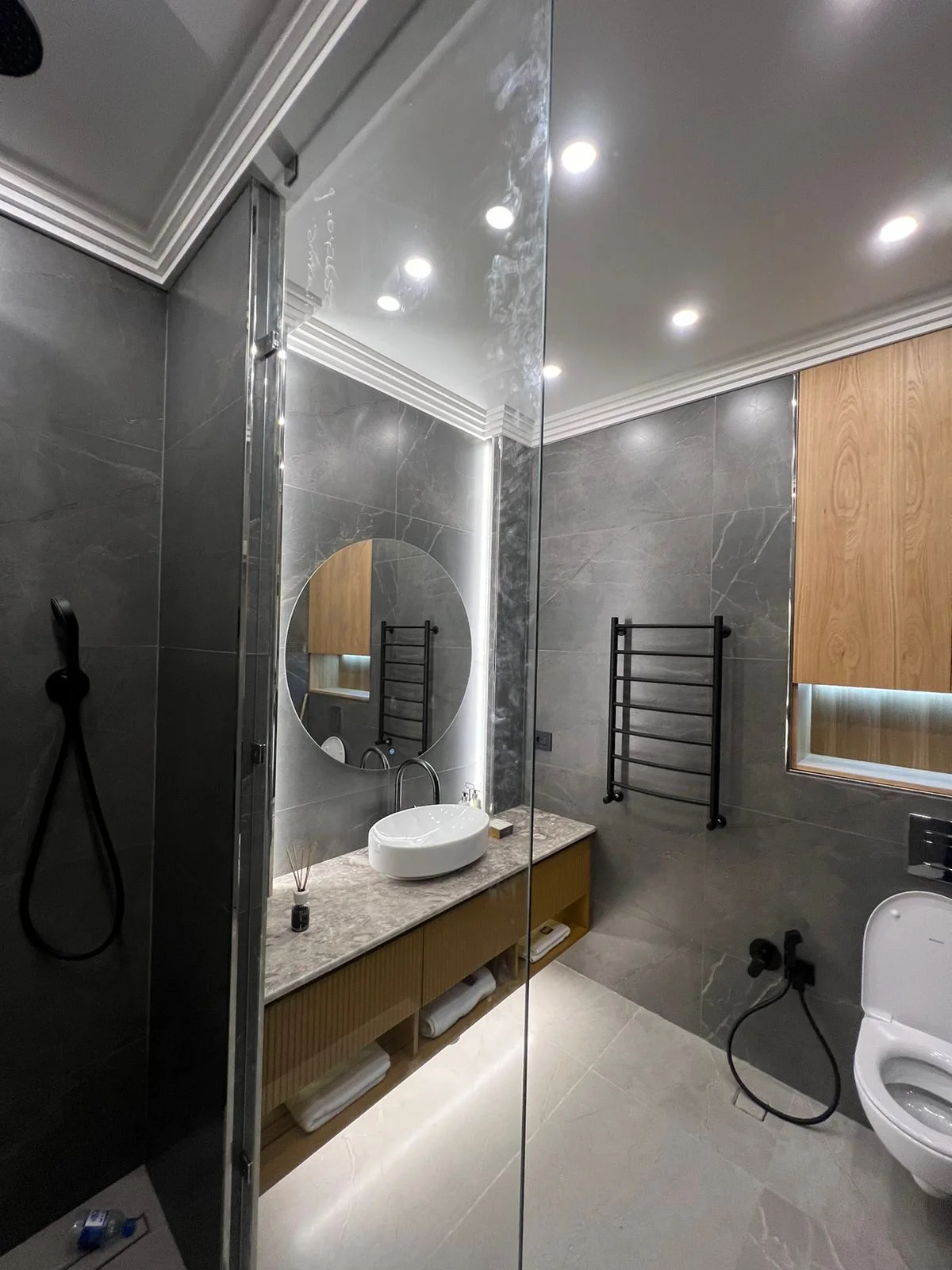 Kirayə 2 otaqlı Mənzil 110 m² Nəsimi r.