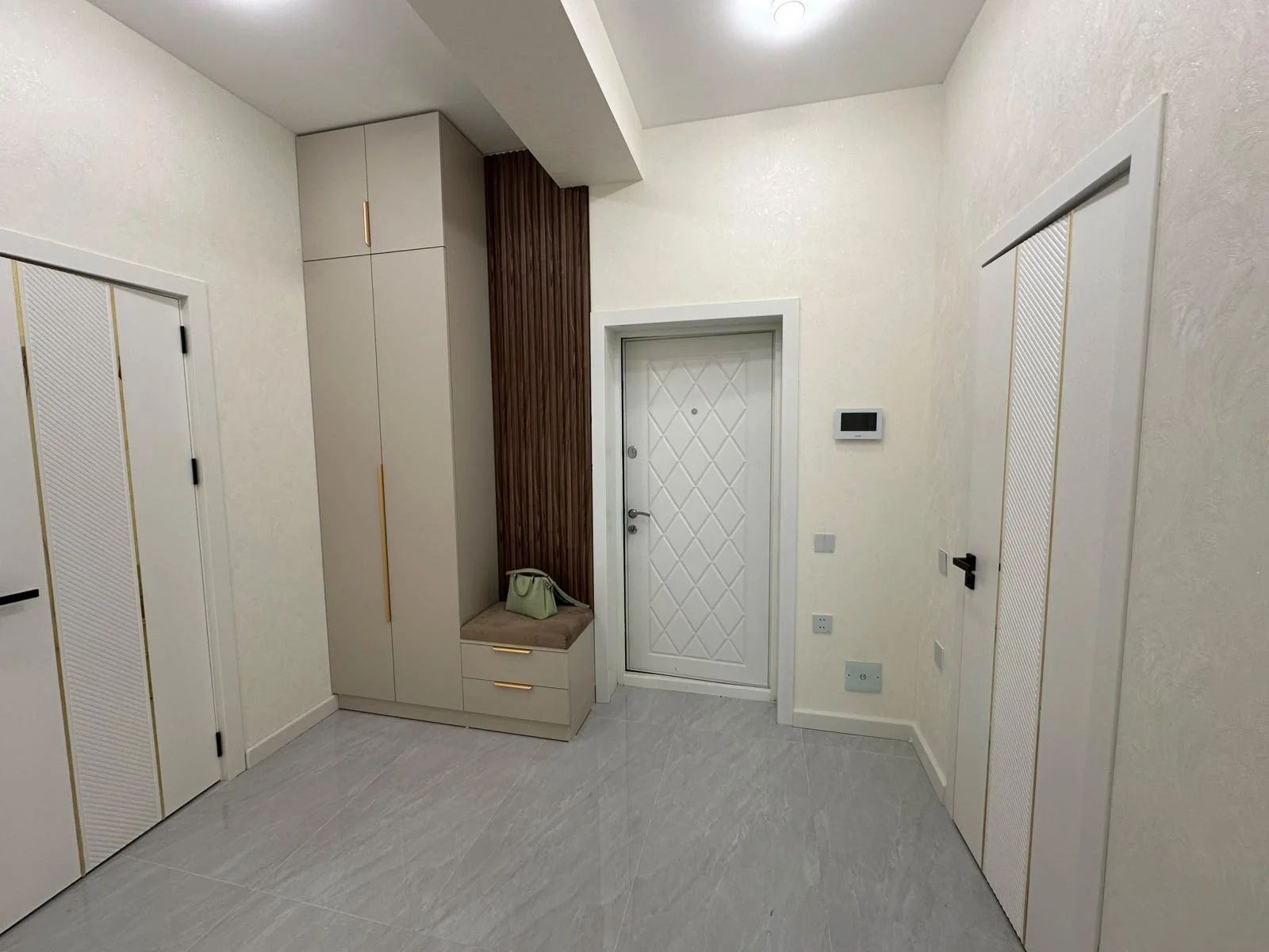 Kirayə 2 otaqlı Mənzil 74 m² Bakı – şəkil 4