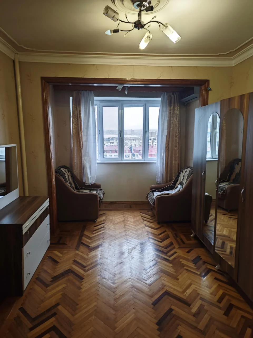 Kirayə 3 otaqlı Mənzil 85 m² Xətai r. – şəkil 4