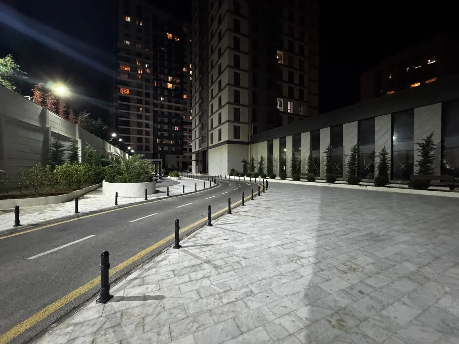 Kirayə 3 otaqlı Mənzil 102 m² Nəsimi r.