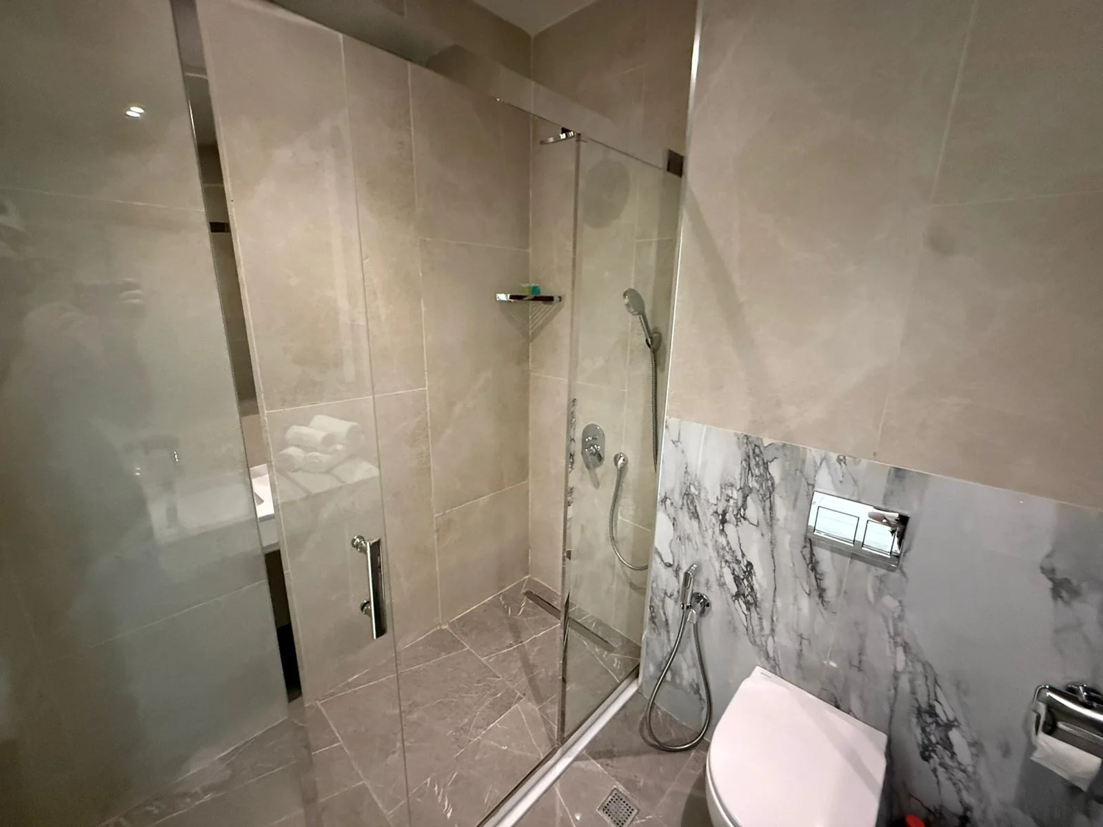 Kirayə 2 otaqlı Mənzil 96 m² Sabunçu r. Sea Breeze q. – şəkil 15