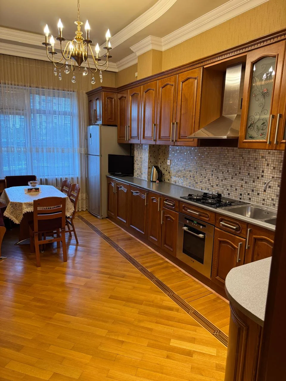 Kirayə 3 otaqlı Mənzil 140 m² Yasamal r. Gənclik m. – şəkil 7