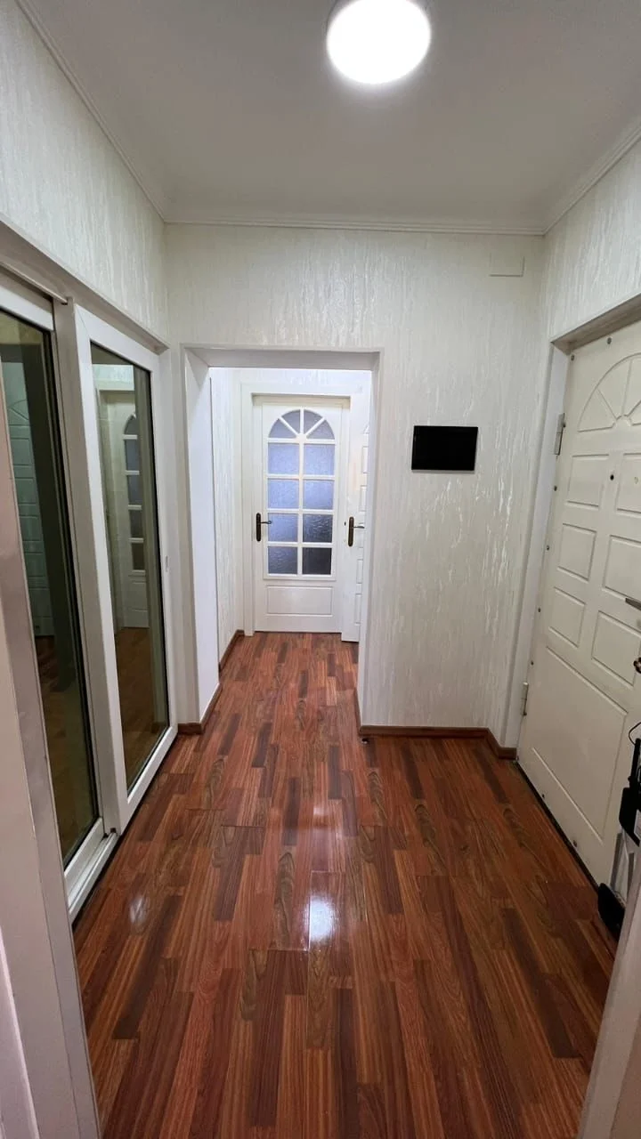 Kirayə 2 otaqlı Mənzil 52 m² Səbail r.