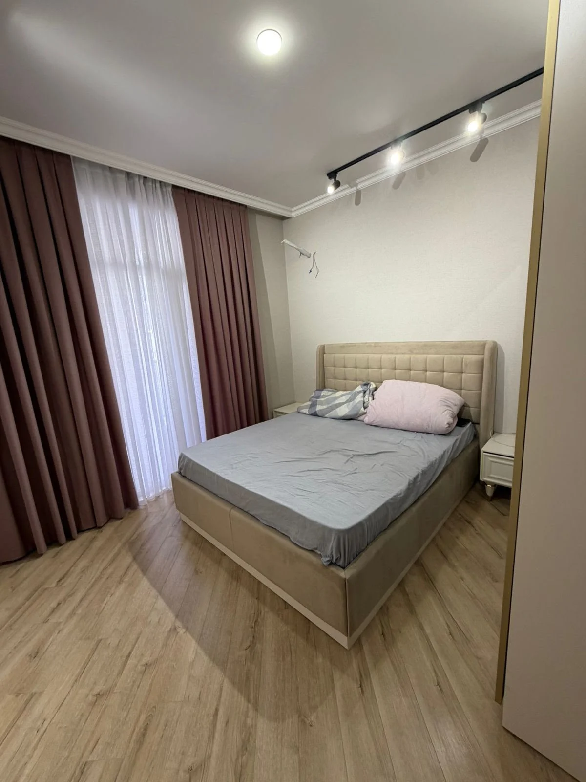 Kirayə 2 otaqlı Mənzil 60 m² Nərimanov r. Dərnəgül m. – şəkil 4