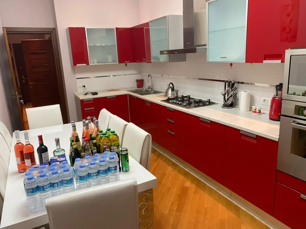 Kirayə 3 otaqlı Mənzil 120 m² Yasamal r. – şəkil 4