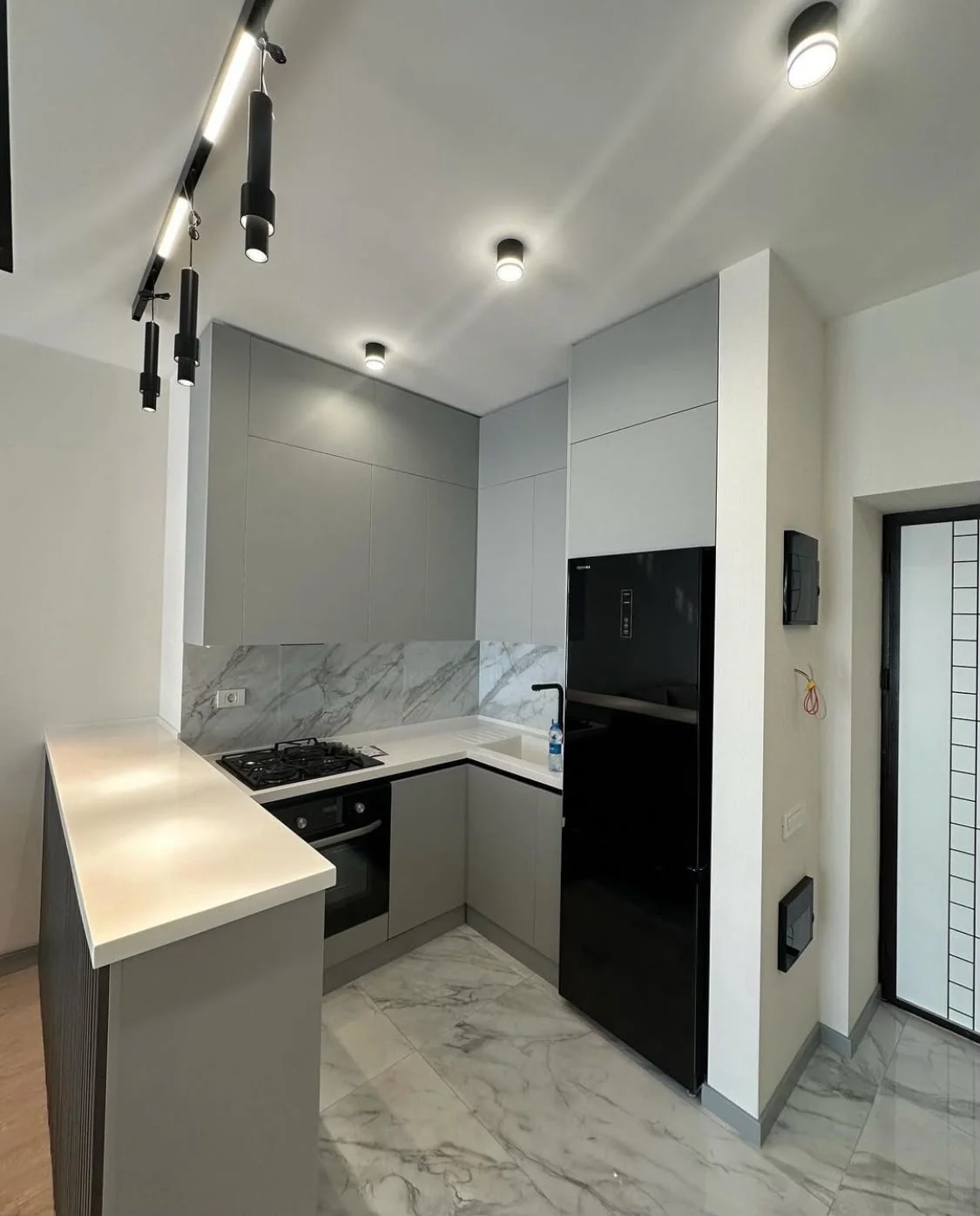 Satılır 2 otaqlı Mənzil 65 m² Yasamal r. – şəkil 11