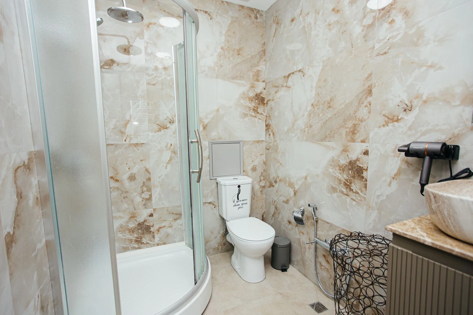 Kirayə 3 otaqlı Mənzil 167 m² Yasamal r.