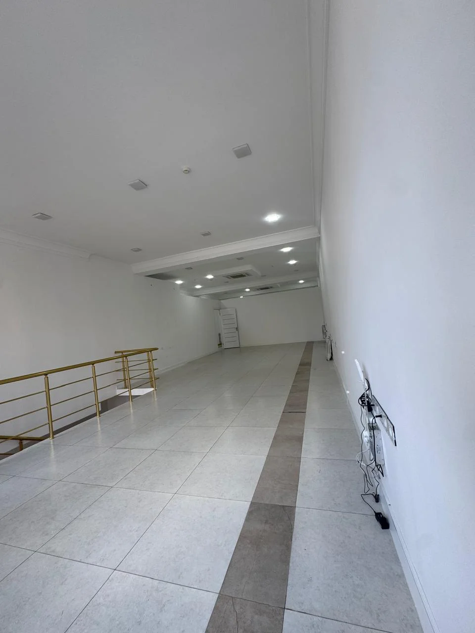 Kirayə Obyekt 120 m² Nəsimi r. – şəkil 3