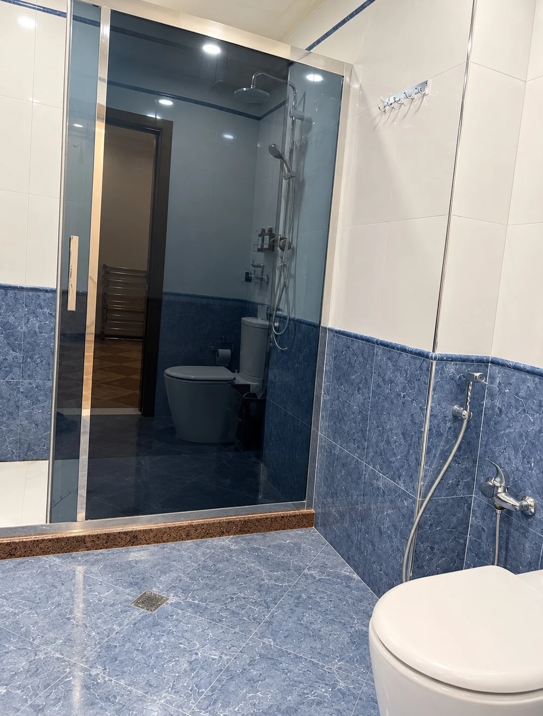 Kirayə 2 otaqlı Mənzil 80 m² Nəsimi r. 28 May m. – şəkil 6