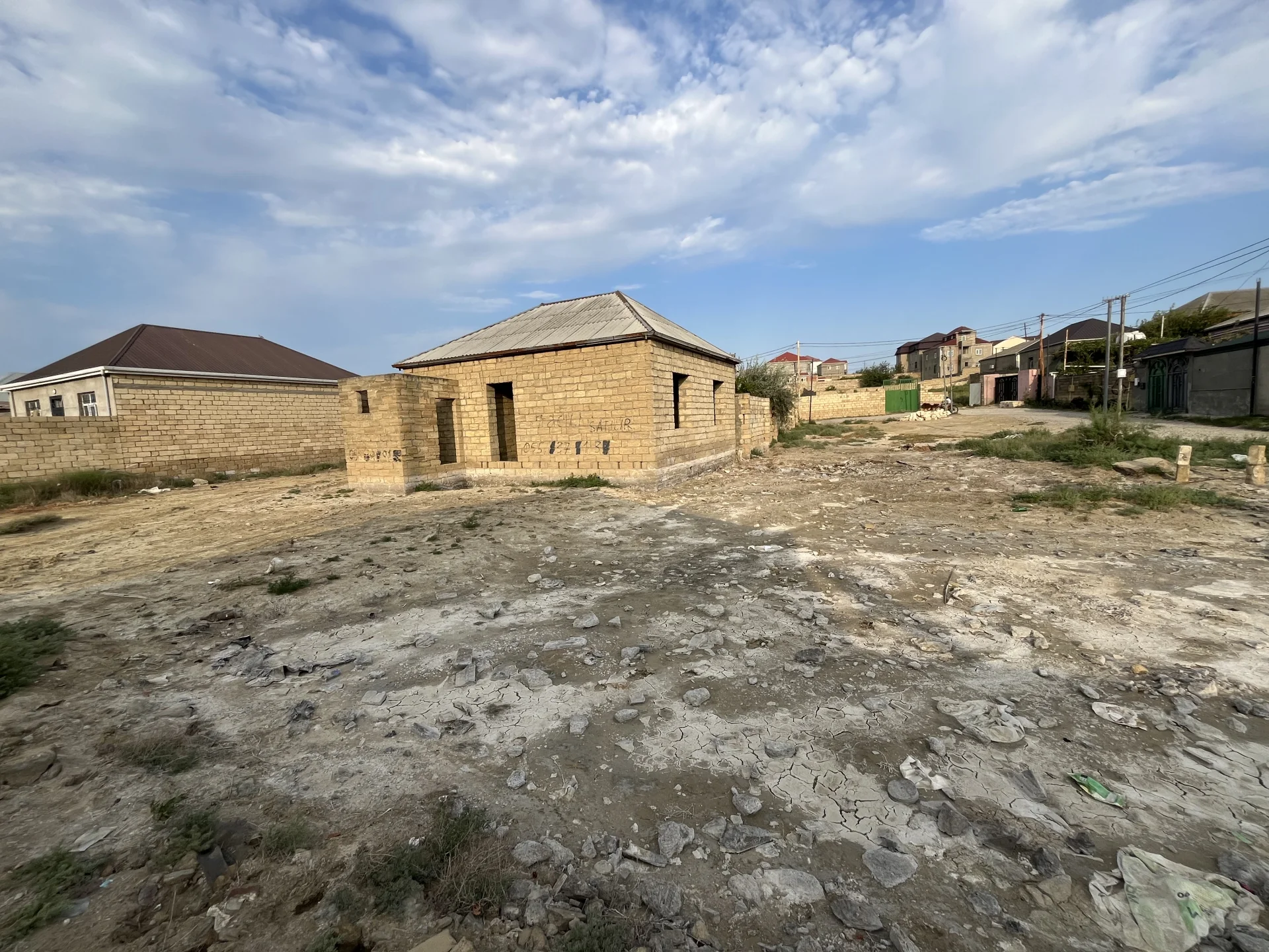 Satılır 4 otaqlı Həyət evi / Bağ evi 90 m² Abşeron r. Saray q. – şəkil 3