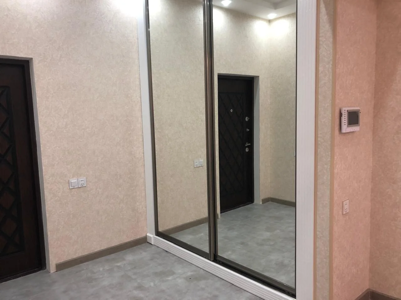 Kirayə 2 otaqlı Mənzil 67 m² Yasamal r.
