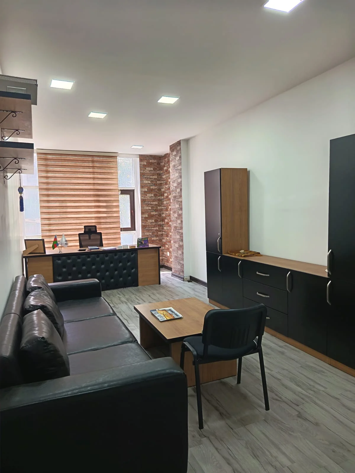 İcarəyə verilir 2 otaqlı ofis 64 m²