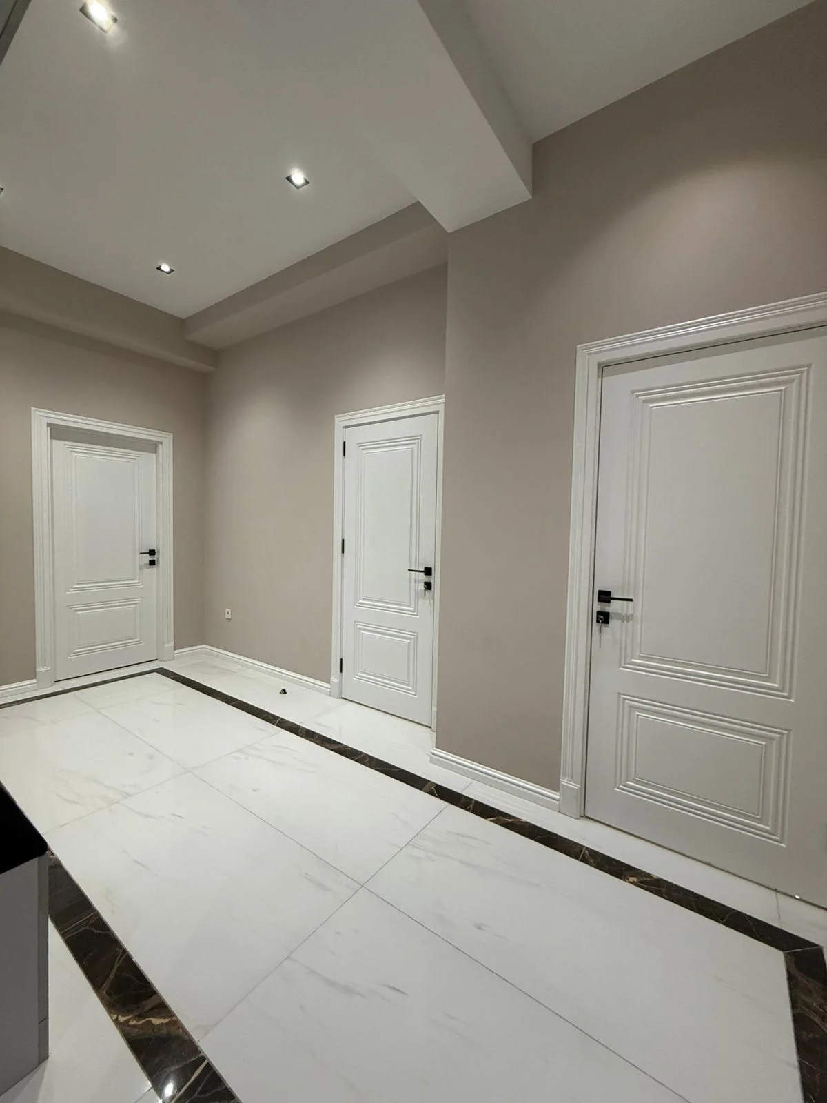 Kirayə 2 otaqlı Mənzil 100 m² Xətai r.