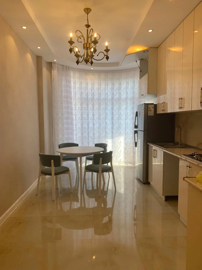 Kirayə 3 otaqlı Mənzil 150 m² Xətai r. Şah İsmayıl Xətai m. – şəkil 4