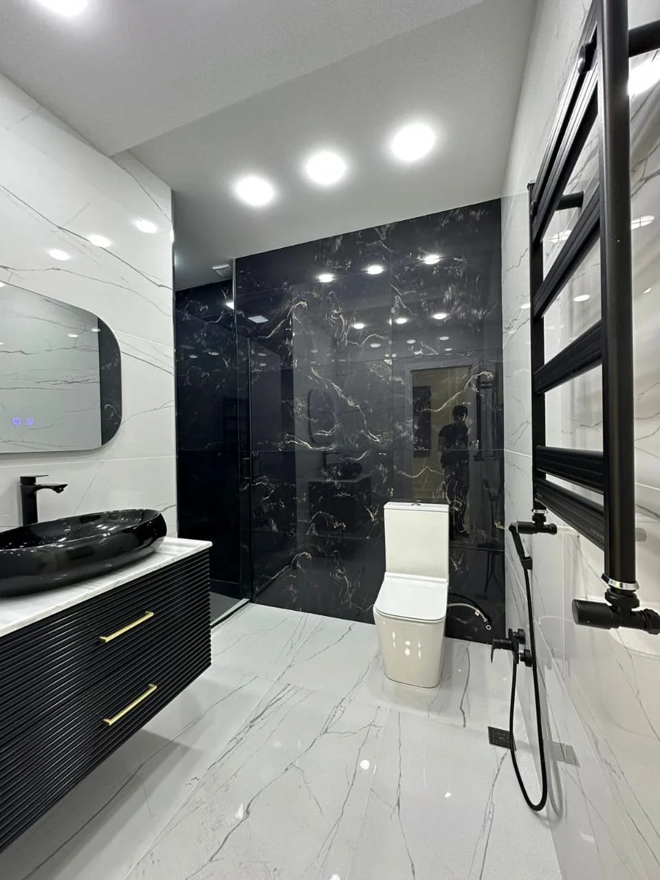 Kirayə 3 otaqlı Mənzil 130 m² Nərimanov r. – şəkil 14