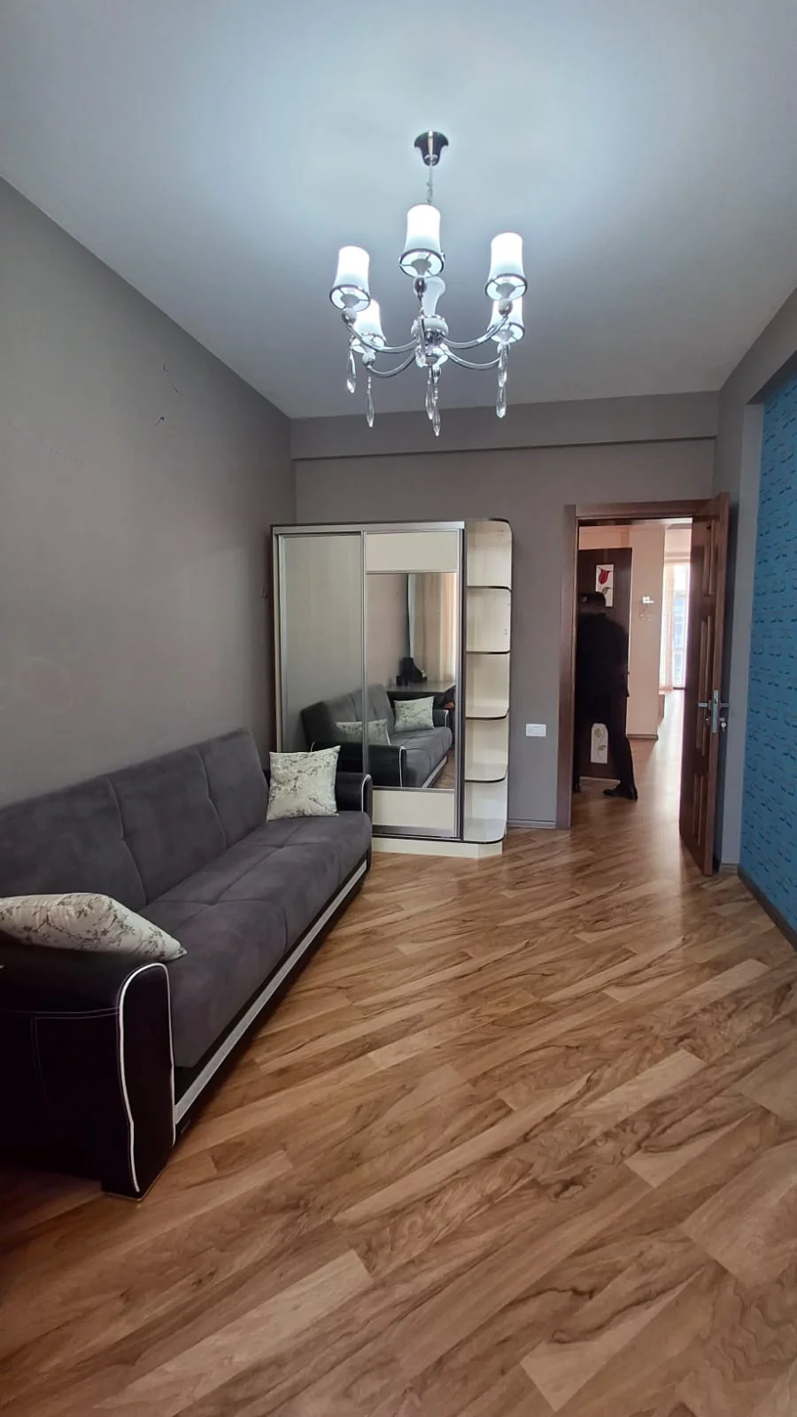 Kirayə 4 otaqlı Mənzil 200 m² Yasamal r. – şəkil 16