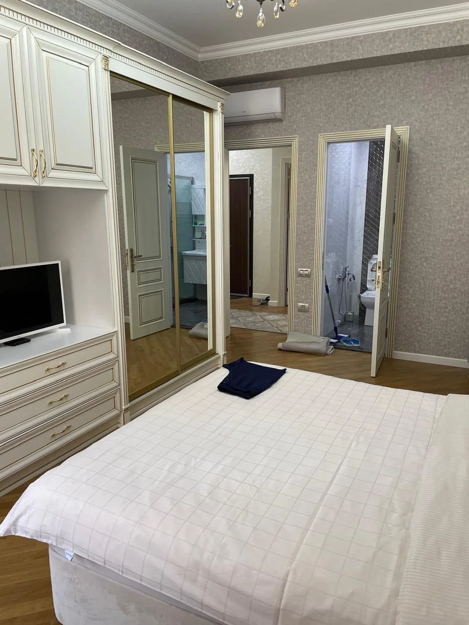 Kirayə 3 otaqlı Mənzil 126 m² Xətai r. Ağ şəhər q. – şəkil 5