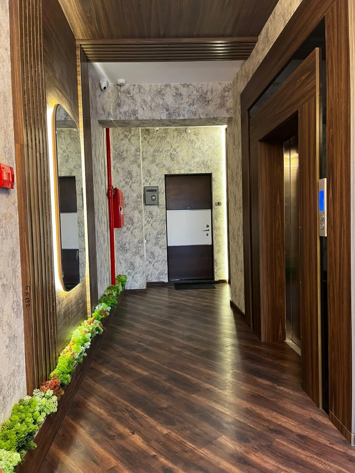 Kirayə 4 otaqlı Mənzil 185 m² Nəsimi r. – şəkil 3