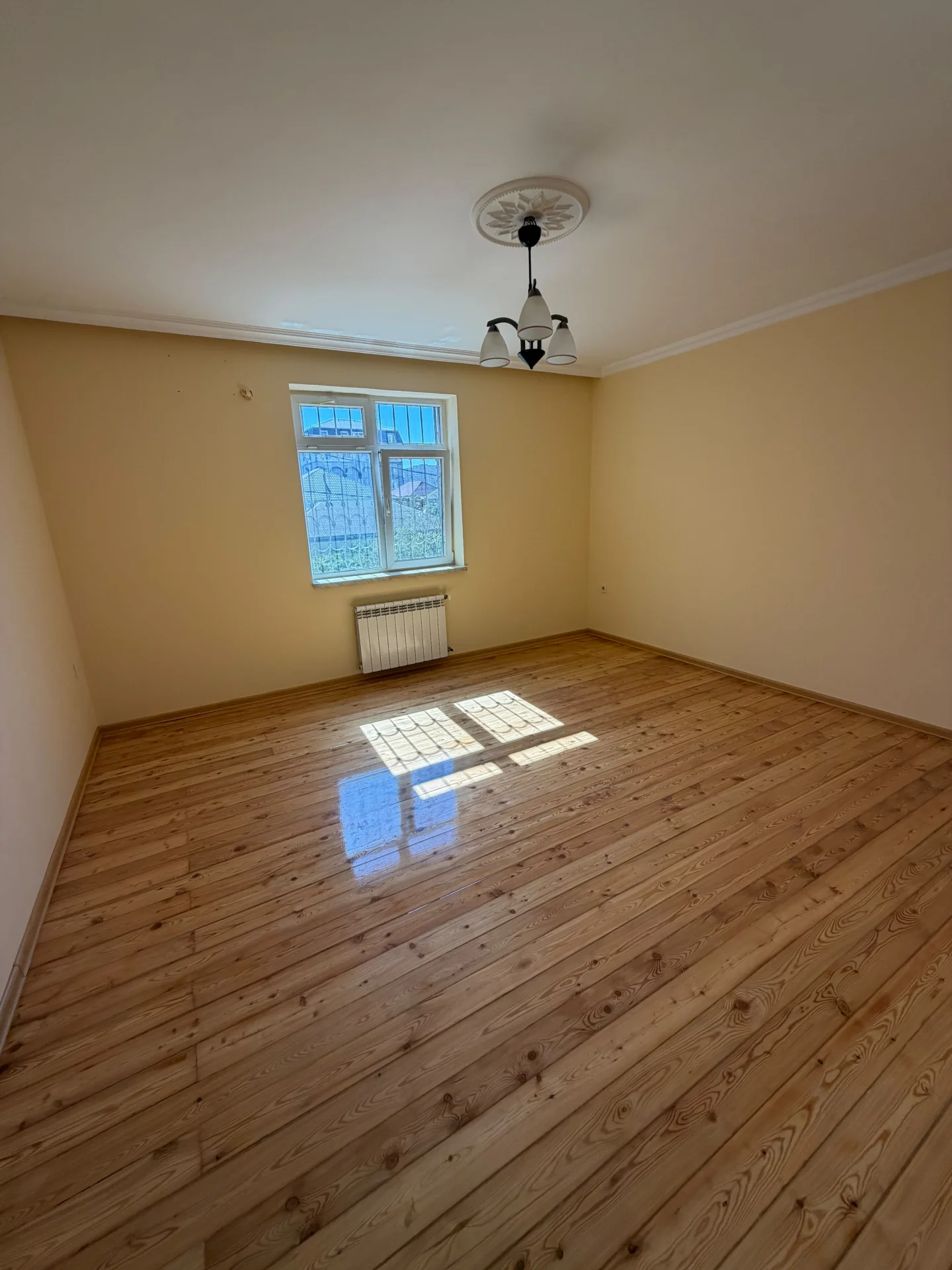 Kirayə 3 otaqlı Mənzil 110 m² Xırdalan