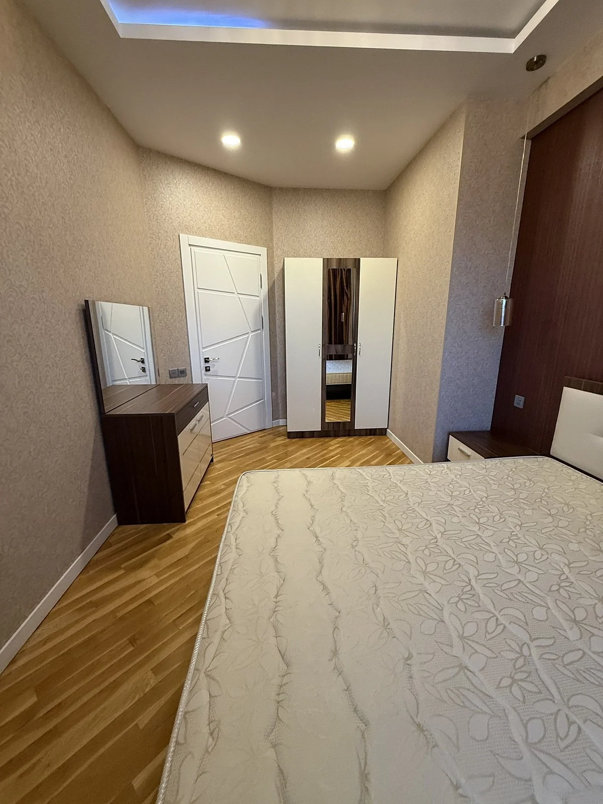 Kirayə 2 otaqlı Mənzil 65 m² Yasamal r. Nizami m. – şəkil 5