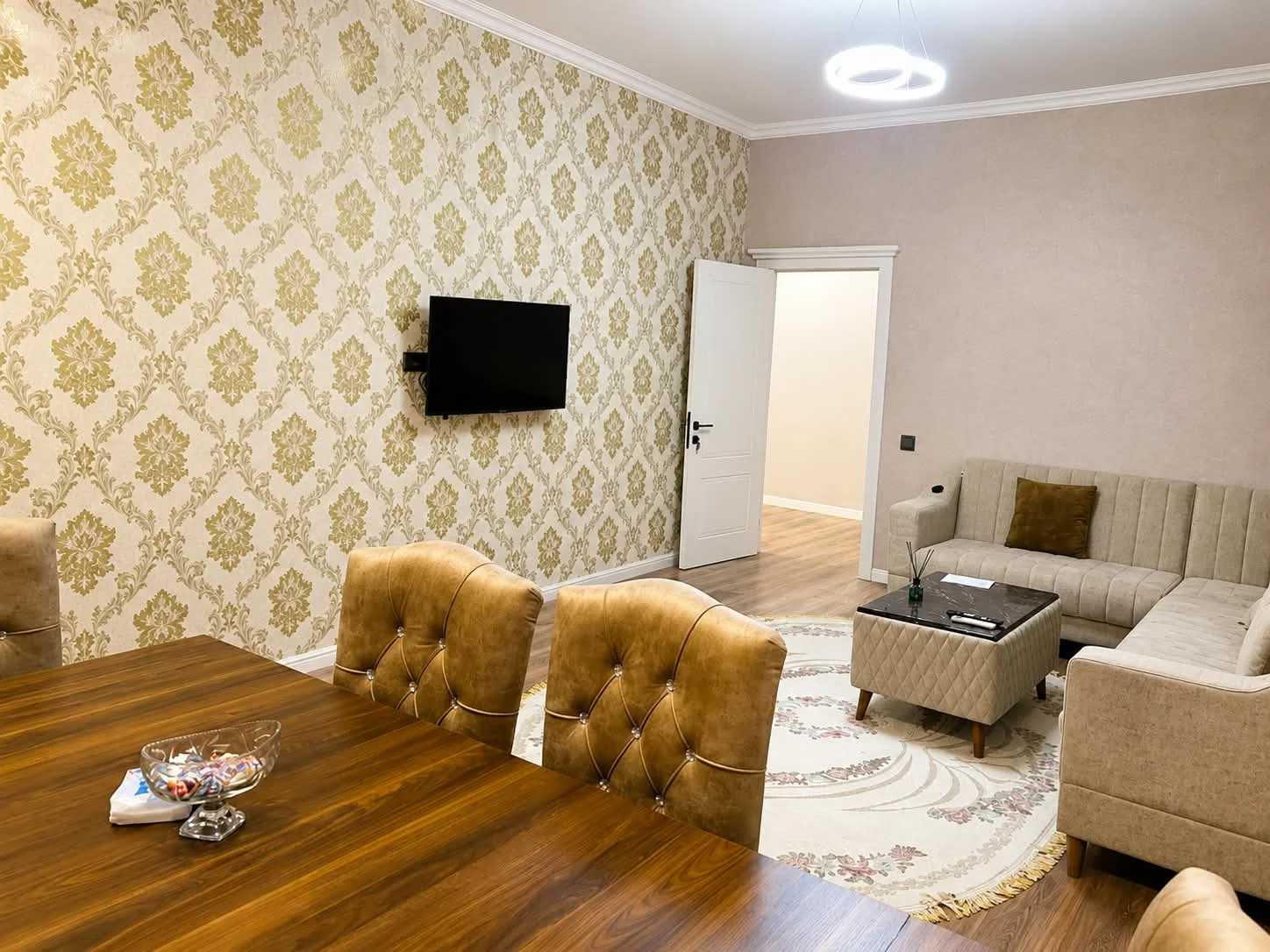 Kirayə 2 otaqlı Mənzil 85 m² Nərimanov r. – şəkil 3