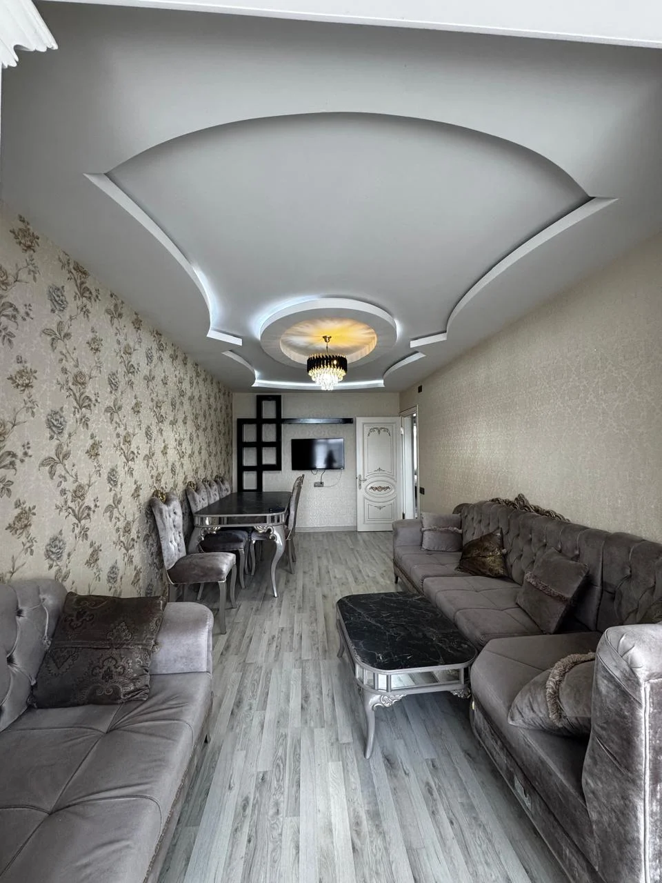 Kirayə 2 otaqlı Mənzil 70 m² Nizami r. Neftçilər m. – şəkil 1