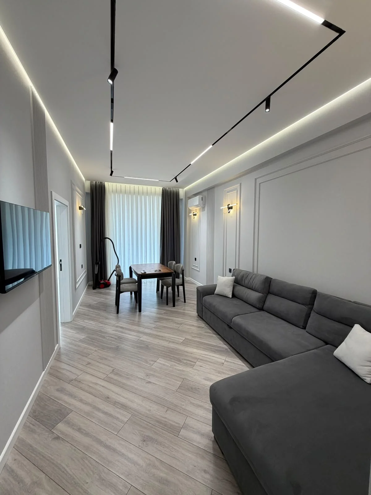 Kirayə 2 otaqlı Mənzil 80 m² Nizami r.