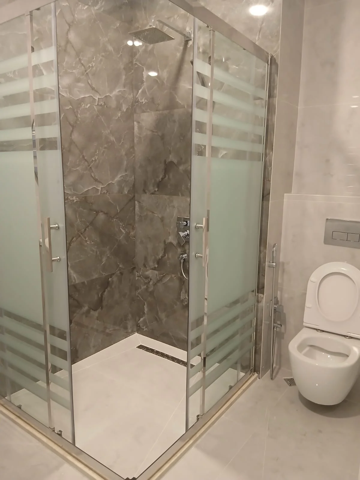 Kirayə 3 otaqlı Mənzil 140 m² Nərimanov r. Nərimanov m. – şəkil 18