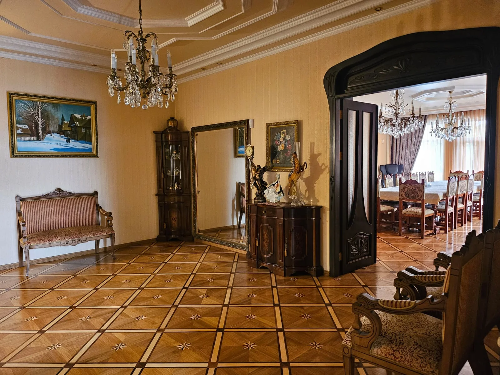 Kirayə 9 otaqlı Həyət evi / Bağ evi 700 m² Nəsimi r.