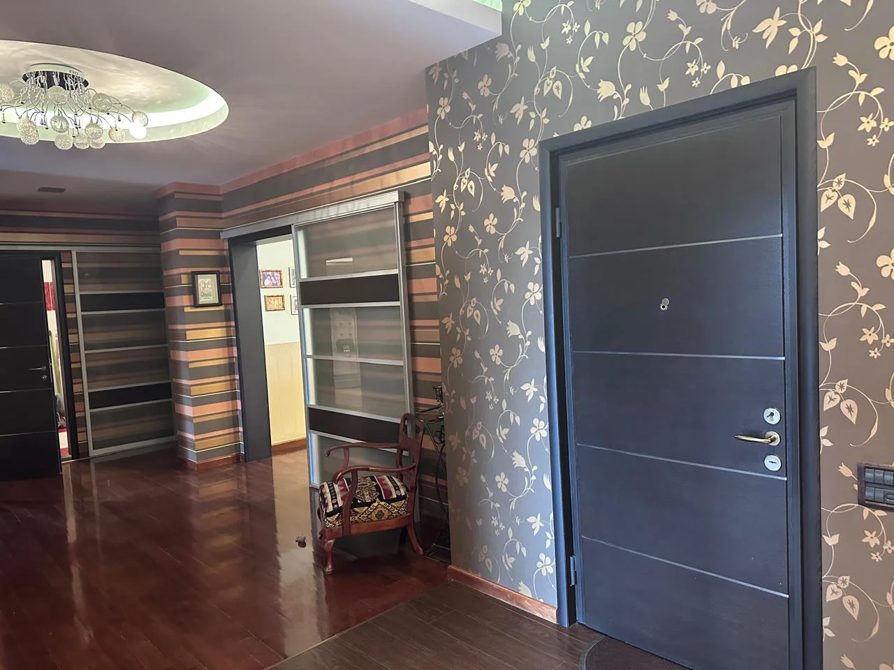 Kiralık 8 odalı Daire 400 m² Nəsimi ilçesi 28 May metro – şəkil 5