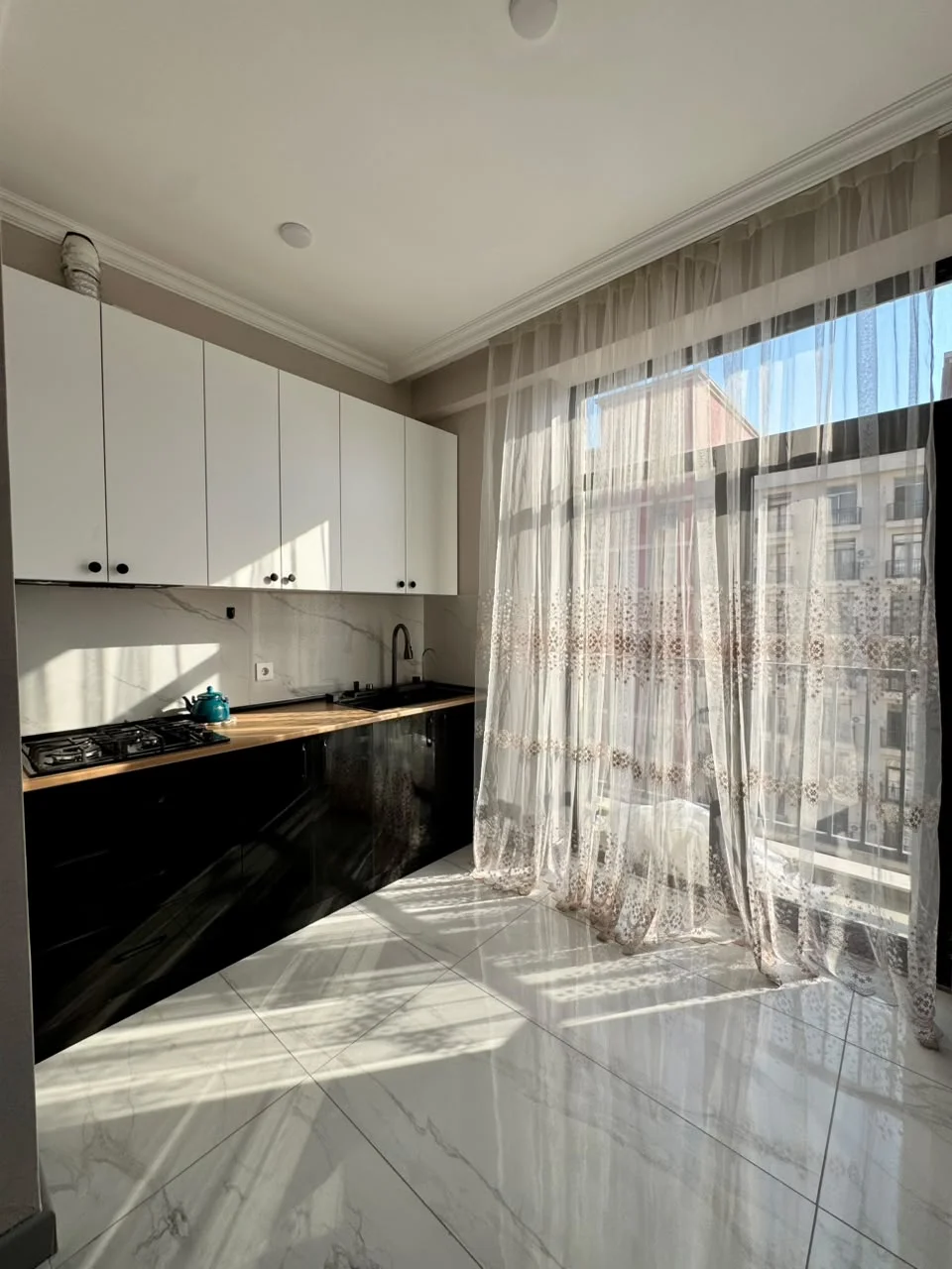 Kirayə 2 otaqlı Mənzil 68 m² Binəqədi r.