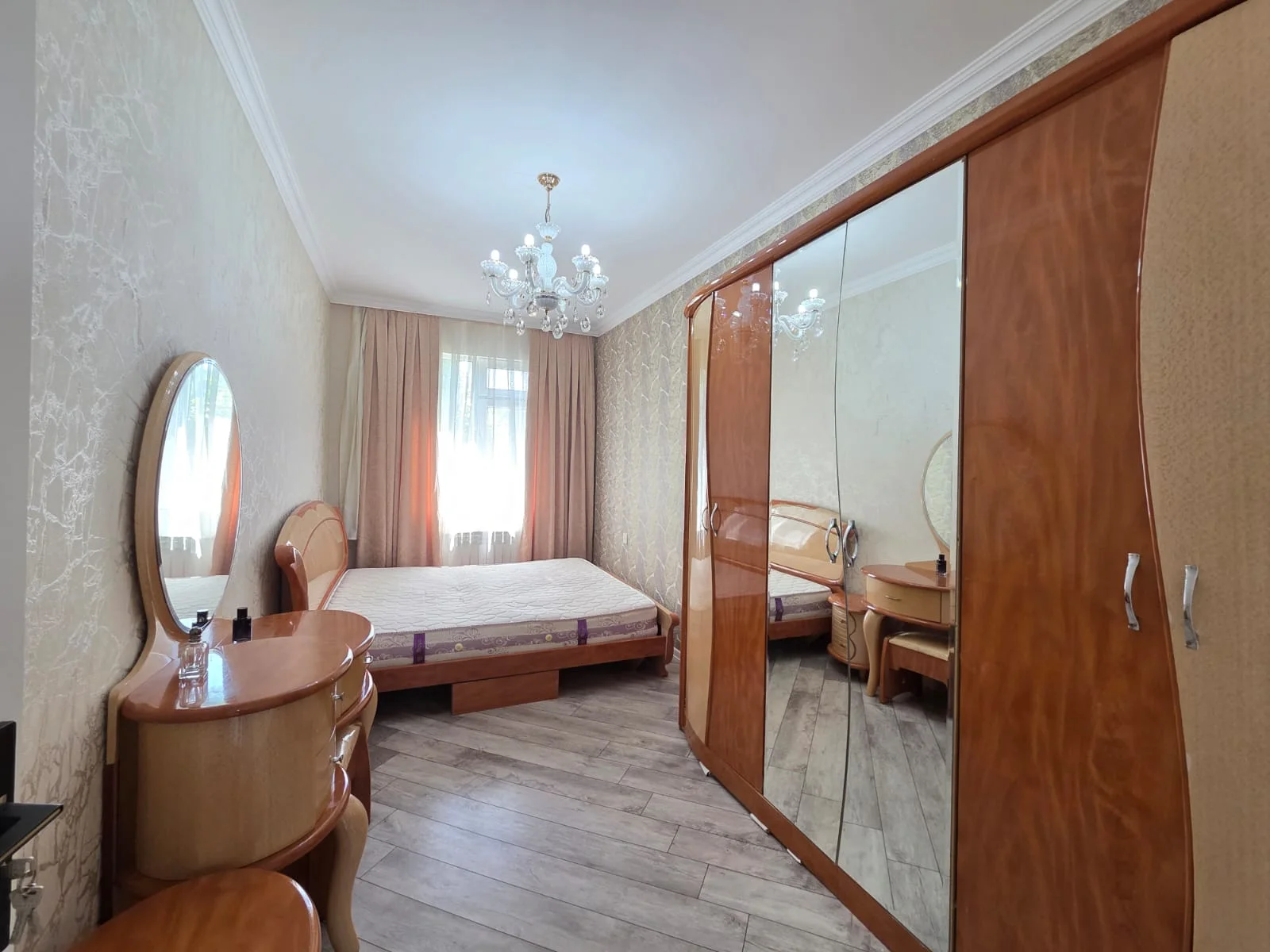 For sale 2-room Apartment 55 m² Nəsimi dist. 4-cü mikrorayon settl. Memar Əcəmi metro – şəkil 3