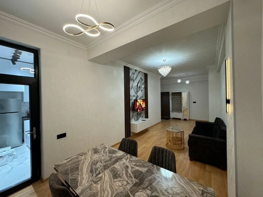 Kirayə 2 otaqlı Mənzil 65 m² Nərimanov r.
