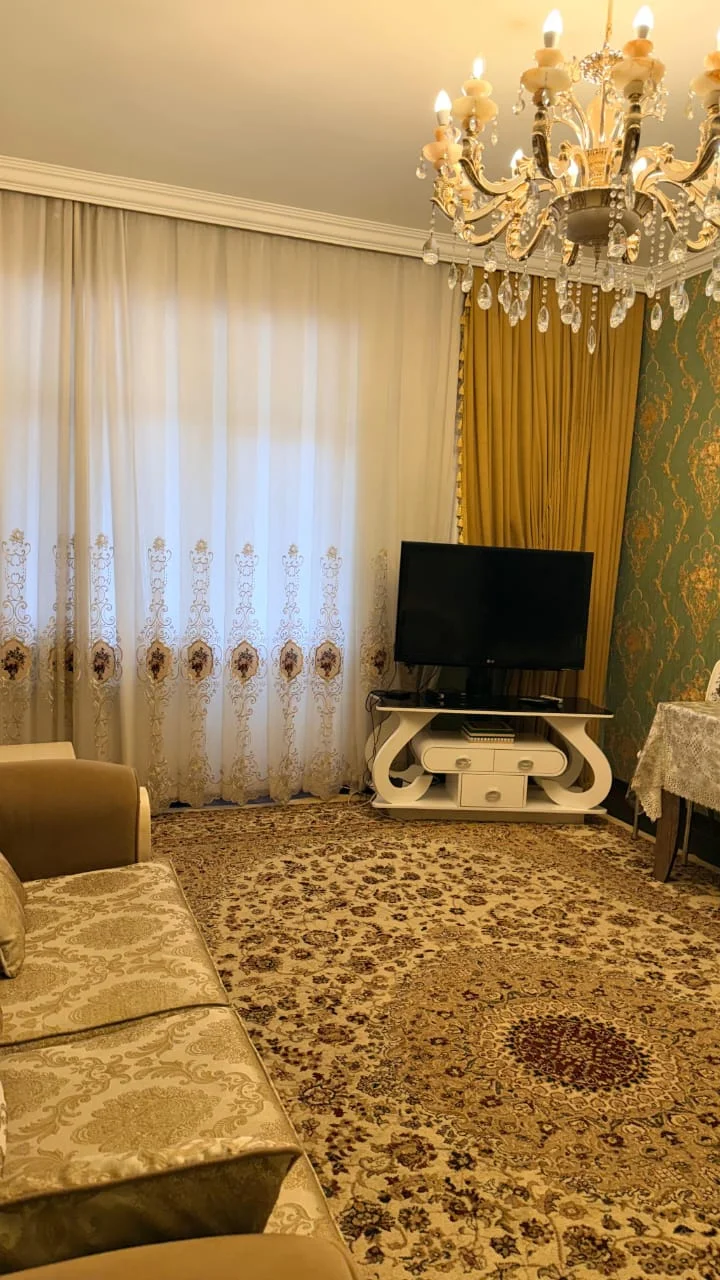 Kirayə 2 otaqlı Mənzil 75 m² Nəsimi r. – şəkil 4
