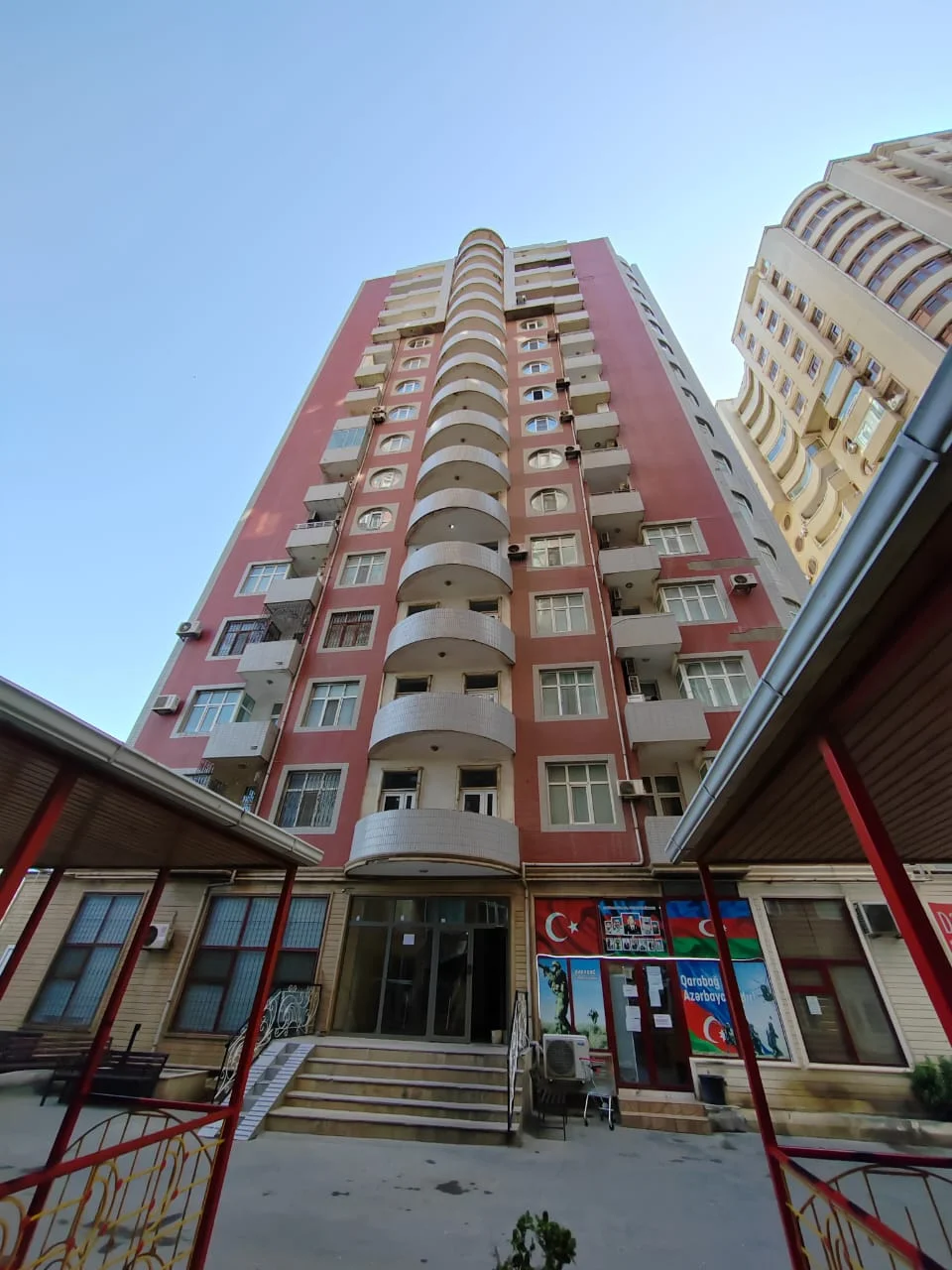 Satılır 2 otaqlı Mənzil 65 m² Nəsimi r.