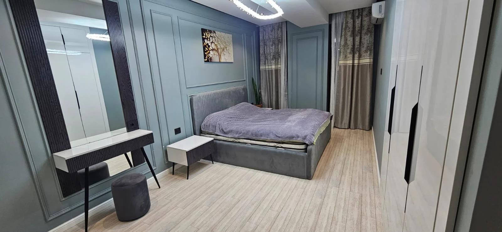 Kirayə 4 otaqlı Mənzil 180 m² Yasamal r.