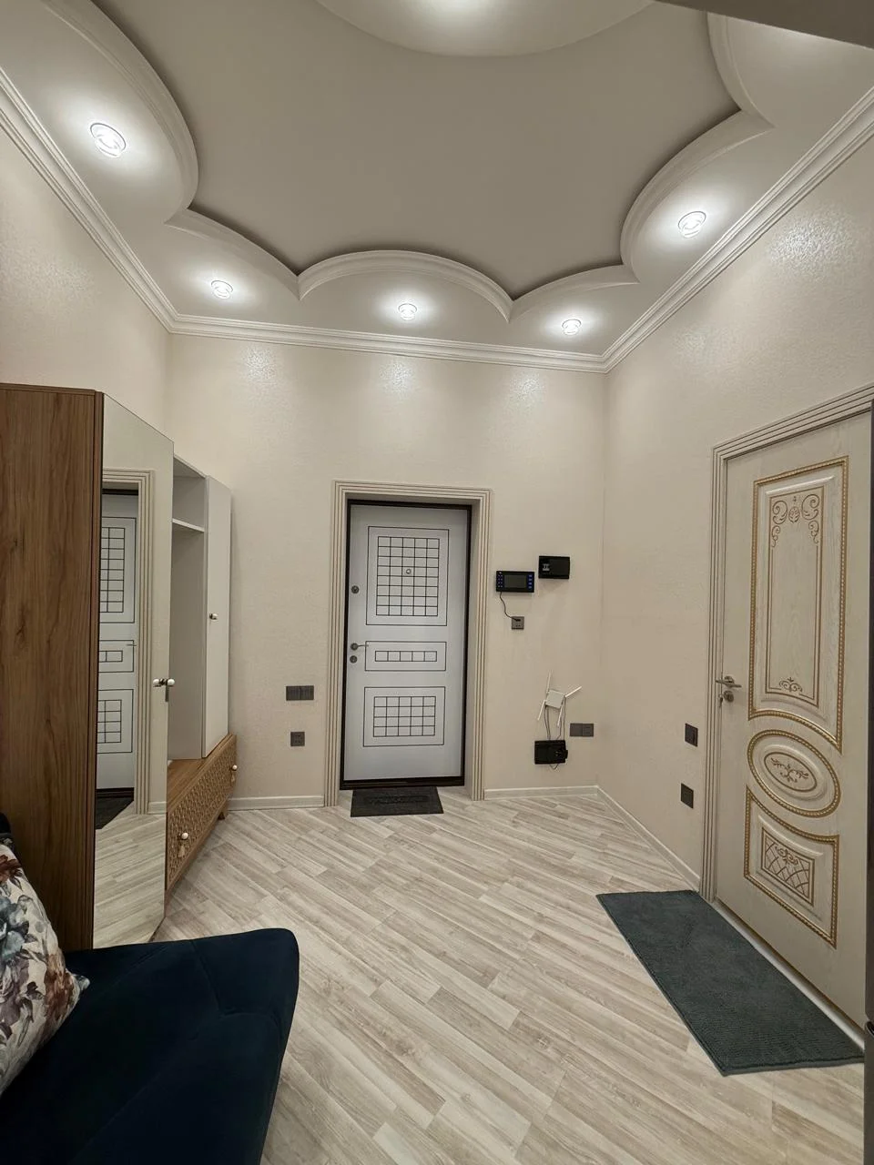 Kirayə 2 otaqlı Mənzil 75 m² Nərimanov r.