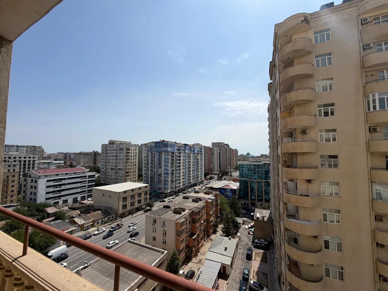 Kirayə 4 otaqlı Mənzil 240 m² Nəsimi r.