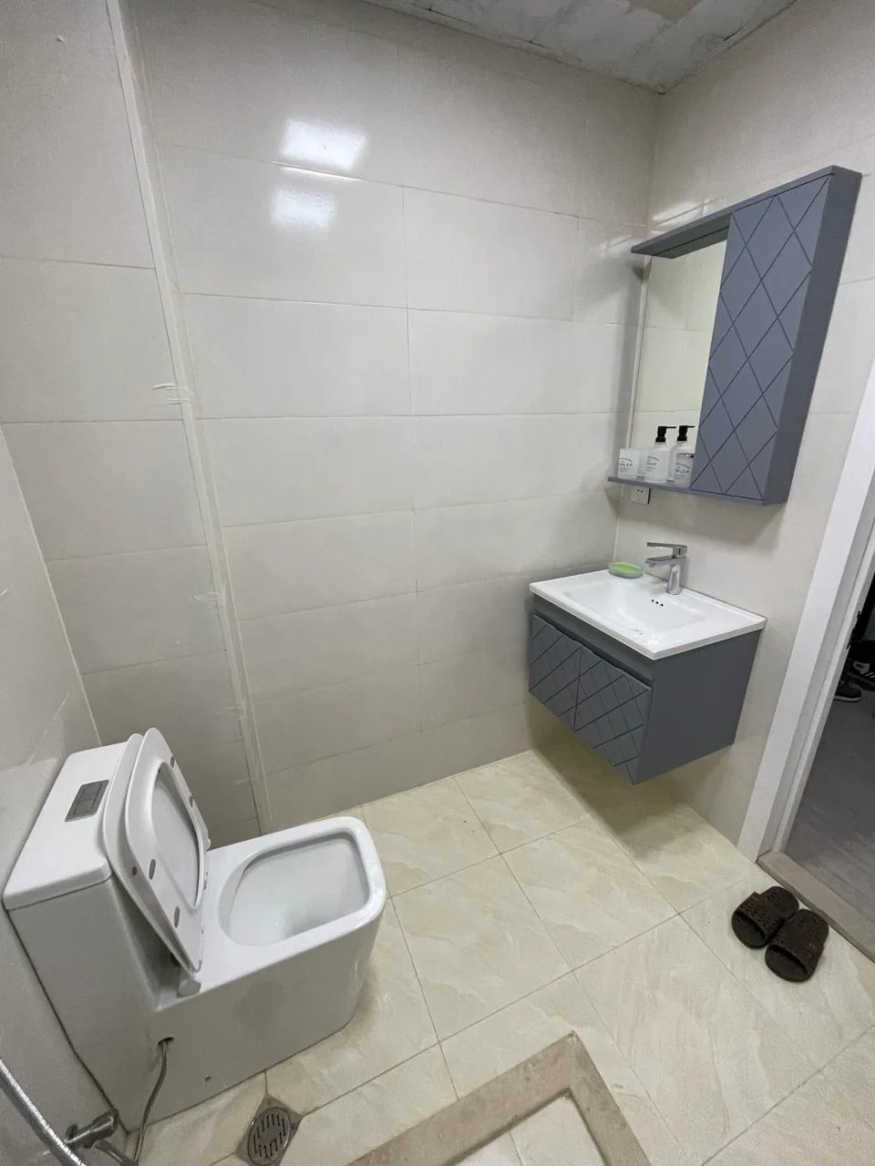 Kirayə 3 otaqlı Mənzil 80 m² Yasamal r. Yeni Yasamal q. İnşaatçılar m. – şəkil 6