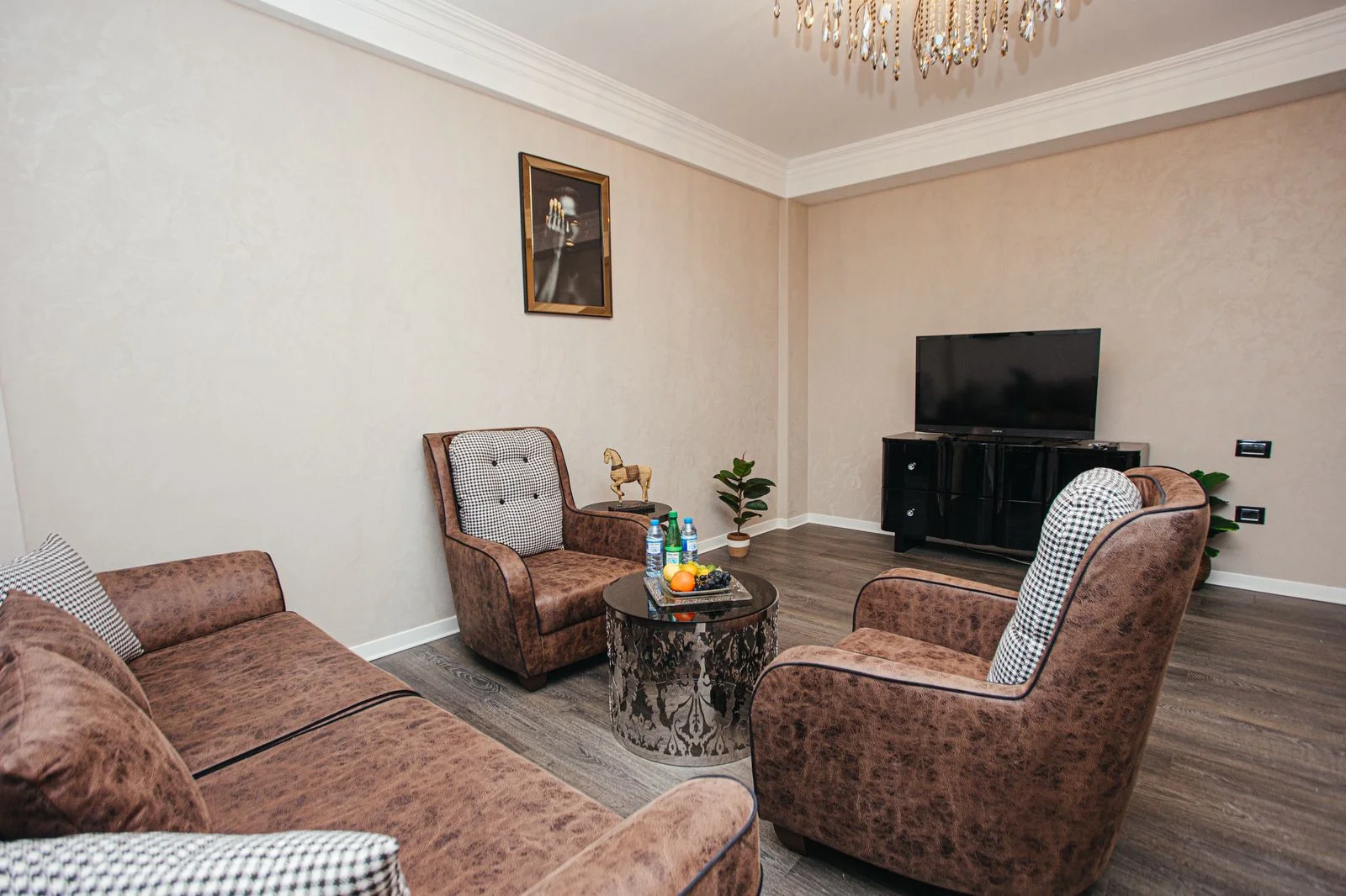 Kirayə 3 otaqlı Mənzil 167 m² Nəsimi r.