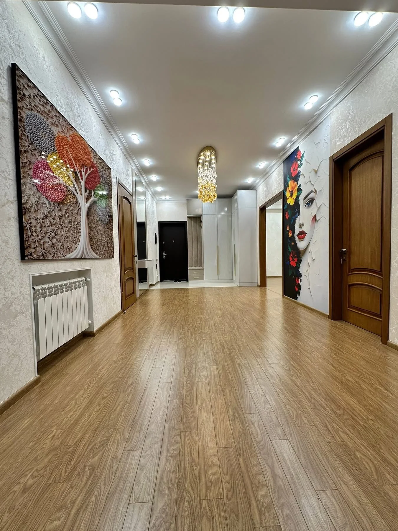 Satılır 3 otaqlı Mənzil 136 m² Suraxanı r.