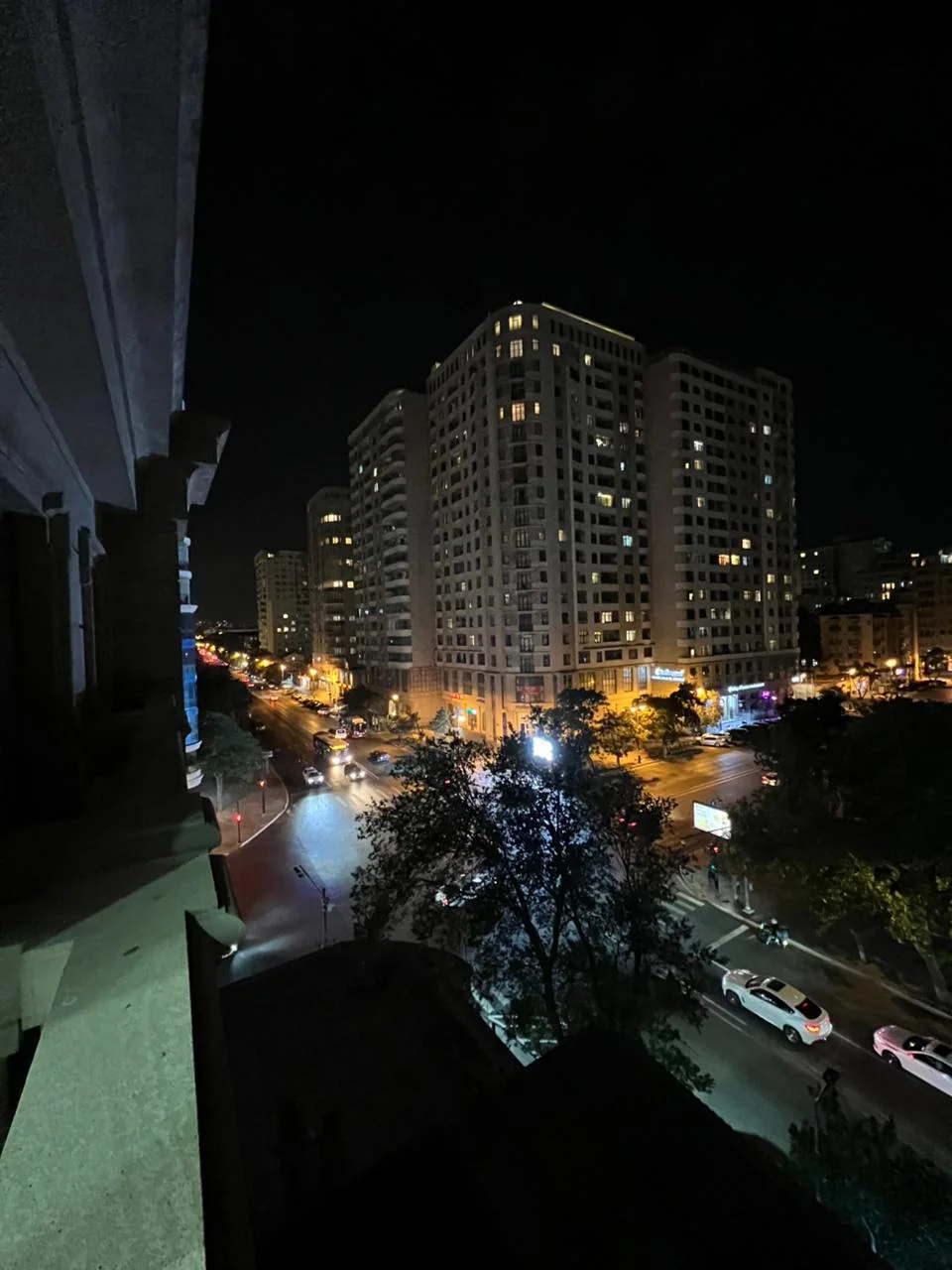 Kirayə 4 otaqlı Mənzil 180 m² Yasamal r. – şəkil 17