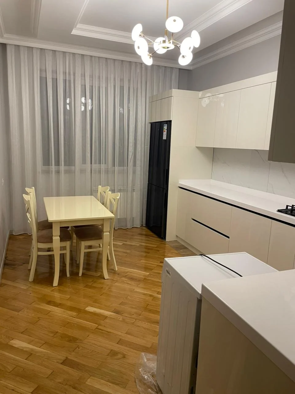 Kirayə 2 otaqlı Mənzil 91 m² Nərimanov r. – şəkil 5