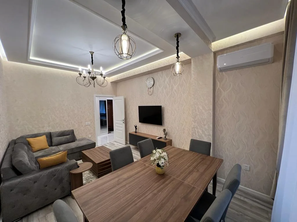 Kiralık 2 odalı Daire 68 m² Yasamal ilçesi 8 Noyabr metro – şəkil 2